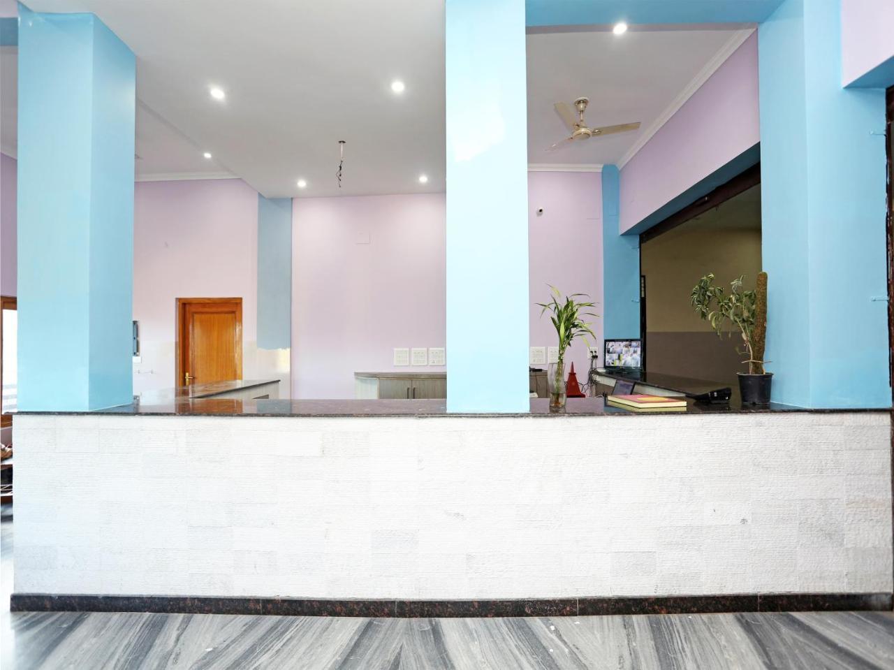 Oyo 19638 Hotel Jay Continental Алмора Экстерьер фото