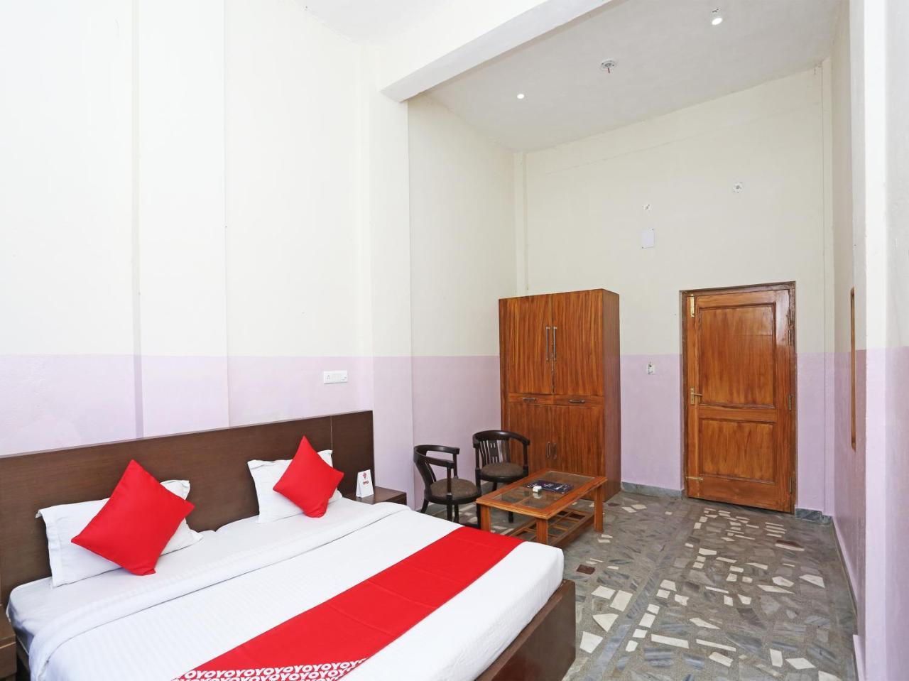 Oyo 19638 Hotel Jay Continental Алмора Экстерьер фото