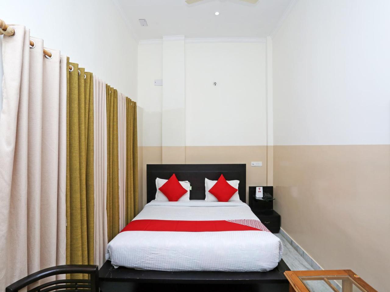 Oyo 19638 Hotel Jay Continental Алмора Экстерьер фото