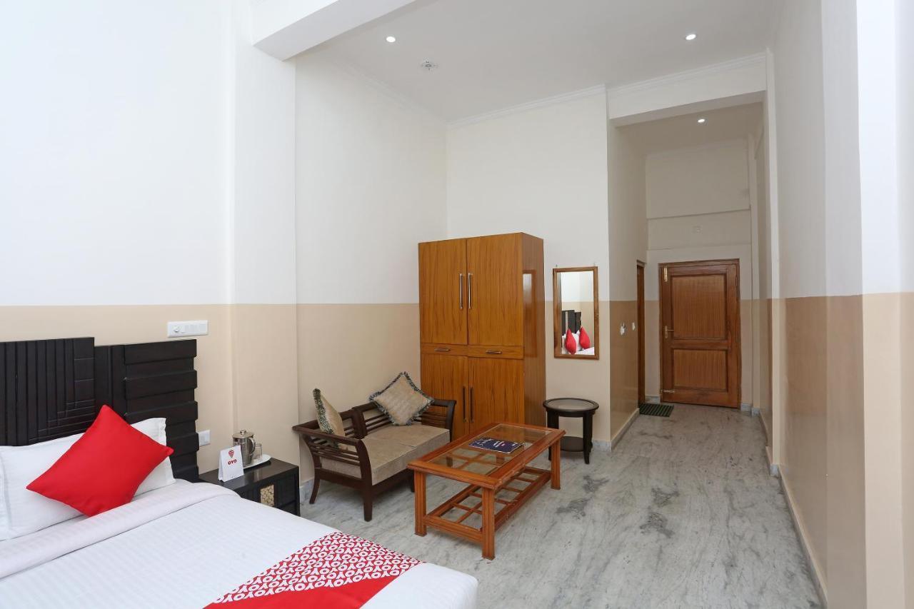 Oyo 19638 Hotel Jay Continental Алмора Экстерьер фото