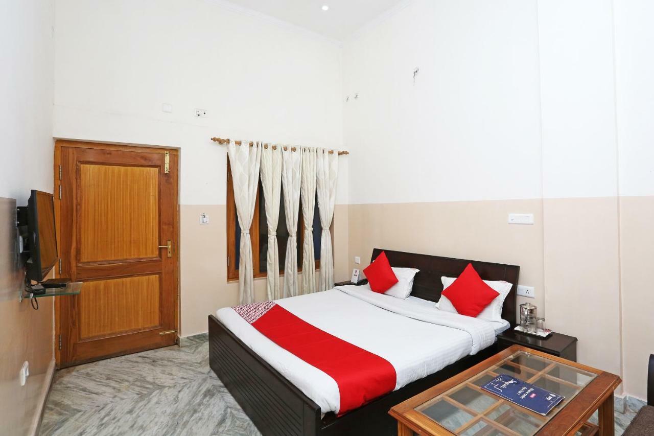 Oyo 19638 Hotel Jay Continental Алмора Экстерьер фото